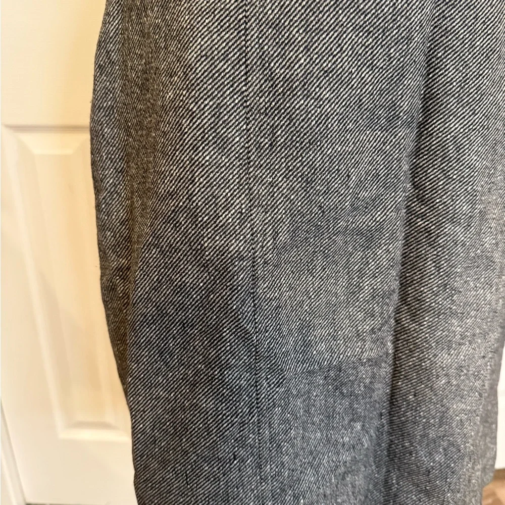 Banana Republic, Gray Tweed Pencil Skirt Size 10
